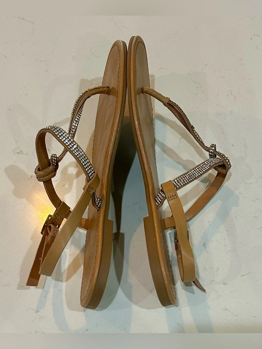 Madden Girl  Sienna tan thong sandals buckle rhinestone Size 8
